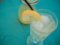 Vanilla Bean Lemonade - Lemonade Sirup {www.dasweissevomei.com}